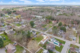 7 Garfield St, Saco, ME 04072 - Photo 29