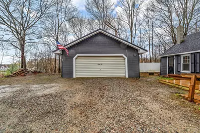 22 Parker Street, Bangor, ME 04401 - Photo 43