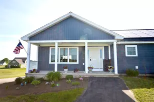 879 Blackstream Rd, Hermon, ME 04401 - Photo 3