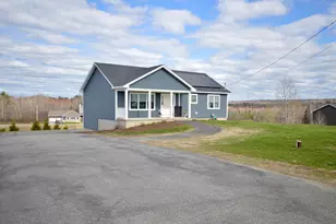 879 Blackstream Rd, Hermon, ME 04401 - Photo 5