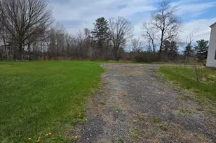 51 N Parish Rd, Turner, ME 04282 - Photo 5