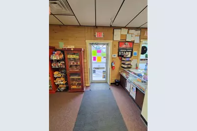 2 East Main Street, Dover Foxcroft, ME 04426 - Photo 17