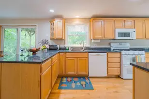 25 Sawmill Ln, Ogunquit, ME 03907 - Photo 5