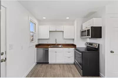 711 Highland Avenue, South Portland, ME 04106 - Photo 15