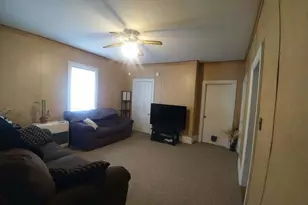 365 Turner St, Auburn, ME 04210 - Photo 7