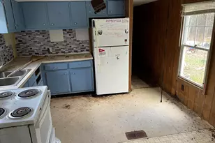 421 Washington Rd, Jefferson, ME 04348 - Photo 5