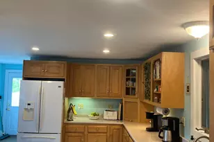 431 Newburgh Rd, Hermon, ME 04401 - Photo 17