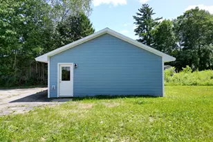 38 River Rd, Howland, ME 04448 - Photo 5