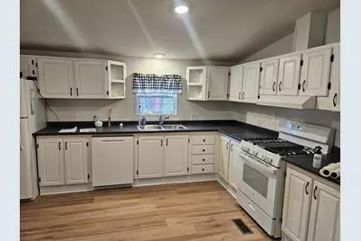 272 N Guilford Road, Monson, ME 04464 - Photo 5