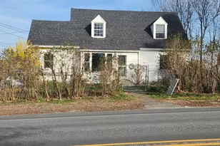 1249 State St, Veazie, ME 04401 - Photo 3
