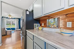15 W Hill Terrace, Gardiner, ME 04345 - Photo 5