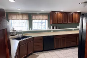 16 N Main St, Guilford, ME 04443 - Photo 25