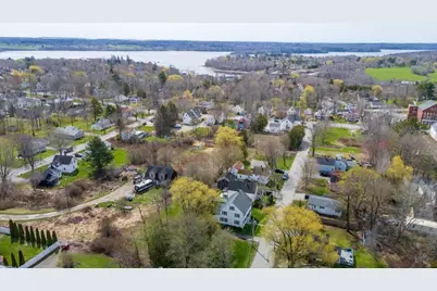21 Georges Street, Thomaston, ME 04861 - Photo 73