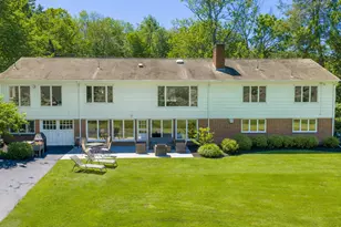 69 Falmouth Rd, Falmouth, ME 04105 - Photo 3