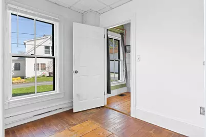149 Pleasant Street, Rockland, ME 04841 - Photo 9