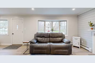 10 Riley Street, Lewiston, ME 04240 - Photo 13