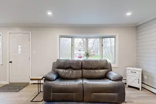 10 Riley St, Lewiston, ME 04240 - Photo 13
