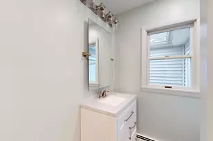 10 Riley St, Lewiston, ME 04240 - Photo 17