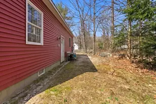 42 Bryana Way, New Gloucester, ME 04260 - Photo 11