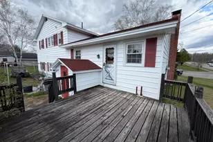 43 Elm St, East Millinocket, ME 04430 - Photo 7