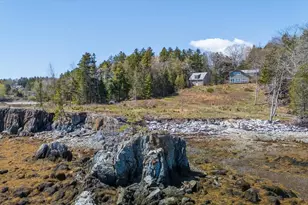 391 Main Rd, Islesboro, ME 04848 - Photo 13