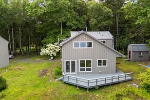 391 Main Rd, Islesboro, ME 04848 - Photo 13