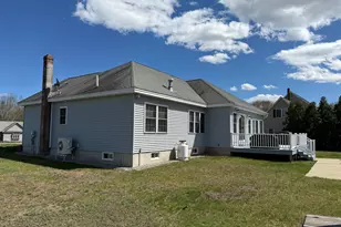 51 Riverside Dr, Alfred, ME 04002 - Photo 5
