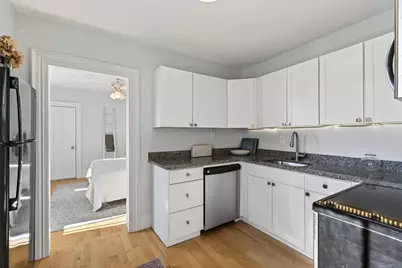 138 Pine Street #4, Portland, ME 04102 - Photo 15