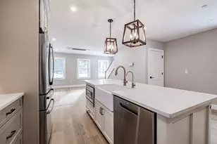 21 Fairway Commons Dr, Gorham, ME 04038 - Photo 9