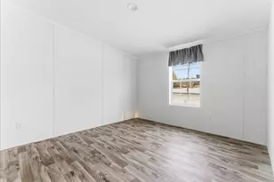 109 Coburn St, Auburn, ME 04210 - Photo 13