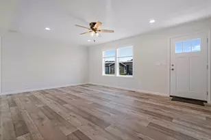 16 Colony Wy, Kittery, ME 03904 - Photo 3