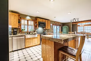 6 Broadway Ave, Naples, ME 04055 - Photo 9