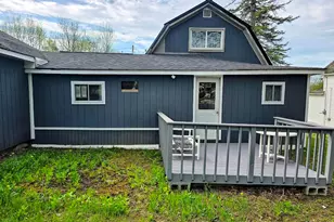 18 Railroad Ave, Milo, ME 04463 - Photo 15