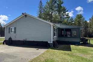 2415 Elliottsville Rd, Willimantic, ME 04443 - Photo 31