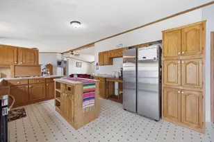 61 Larry Ln, Brunswick, ME 04011 - Photo 15