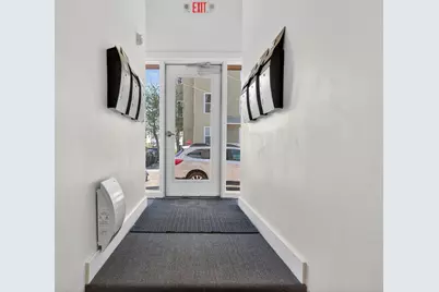 30 Merrill Street #1, Portland, ME 04101 - Photo 25