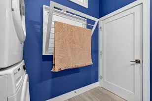 30 Merrill St, Portland, ME 04101 - Photo 23