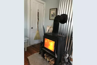 7 Mountain Street, Vinalhaven, ME 04863 - Photo 9
