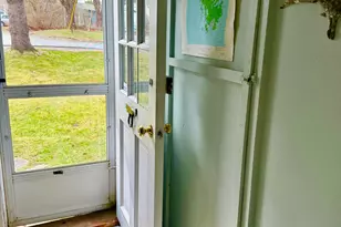 7 Mountain St, Vinalhaven, ME 04863 - Photo 5