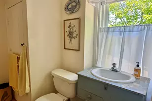 7 Mountain St, Vinalhaven, ME 04863 - Photo 19