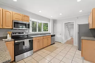 294 Mitchell Rd, Cape Elizabeth, ME 04107 - Photo 13