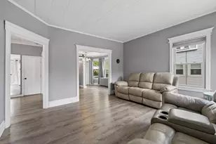 923 Broadway, South Portland, ME 04106 - Photo 13