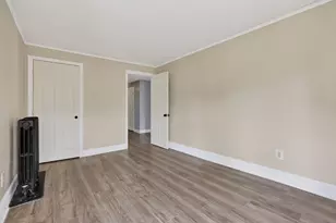 923 Broadway, South Portland, ME 04106 - Photo 27