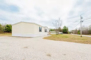 119 Rosewood Dr, Farmington, ME 04938 - Photo 45