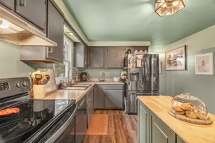 6 Coolidge Ave, Hampden, ME 04444 - Photo 13