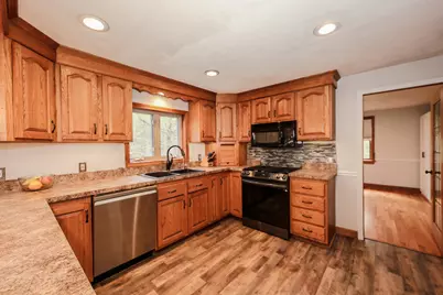 16 Buttonwood Drive, Berwick, ME 03901 - Photo 5