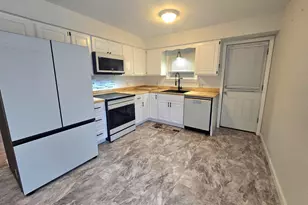 20 Ruth Ave, Hampden, ME 04444 - Photo 11