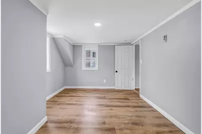 45 W Bates Street, Lewiston, ME 04240 - Photo 15