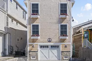 117 Perkins Cove Rd, Ogunquit, ME 03907 - Photo 3