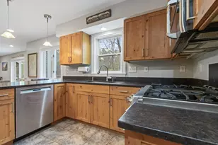 20 Ledgewood Dr, Portland, ME 04105 - Photo 13